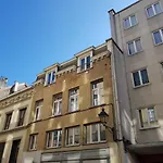 Parvis De Saint-Gilles Apartments